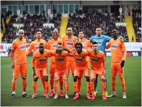 Soi kèo Istanbul Basaksehir vs Copenhagen, 13/03/2020 – Cúp C2 Châu Âu